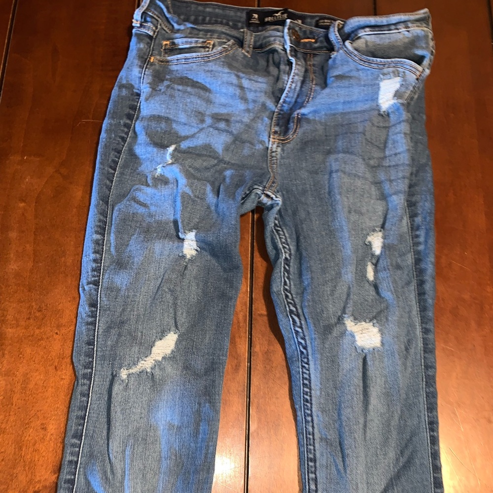 Size 7 Hollister jeans